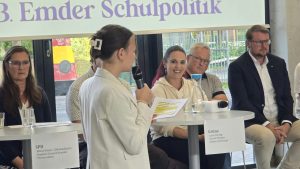 Politik-trifft-Schule-2026-Max-Windmueller-Gymnasium-47
